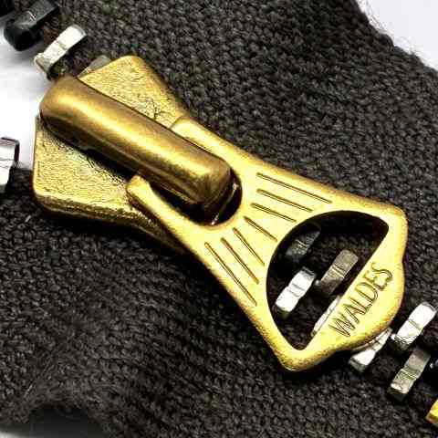 Piece Zipper 51TA